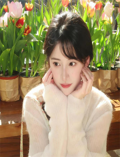 电影的文化比较：《五行鬼尸》中的场景的搭建工艺与视觉冲击 了解文化传播的机制与效果